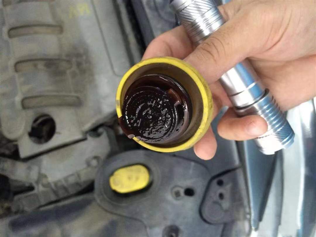 柴機油的級別選錯了，能湊活用么？